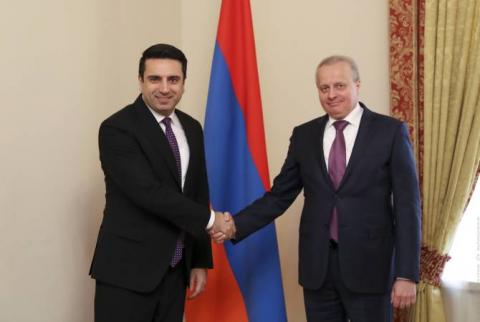 Acting President of Armenia, Russian Ambassador discuss regional security
