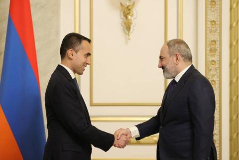 Le Premier ministre a rencontré le ministre italien des Affaires étrangères et de la Coopération internationale  