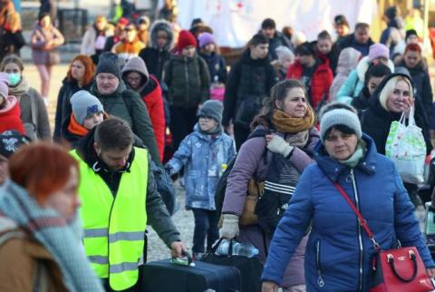Польша сообщила о прибытии более 2,5 млн беженцев с Украины с 24 февраля