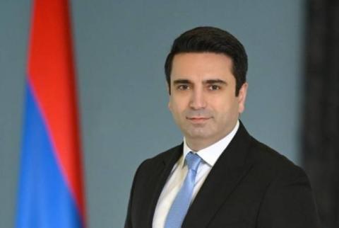 Ален Симонян направил поздравительное послание по случаю профессионального Дня полицейского 