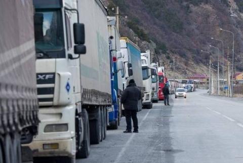 Վերին Լարսն այնքան է ծանրաբեռնվել, որ նախկինում բոլորիս իմացած պրոբլեմներն էականորեն ավելացել են. Նիկոլ Փաշինյան