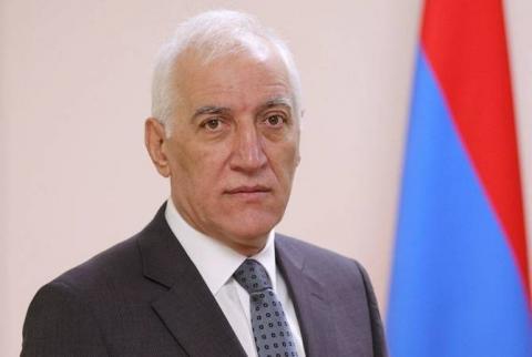 El presidente de Armenia envió un mensaje de condolencias con motivo del fallecimiento del presidente de los EÁU