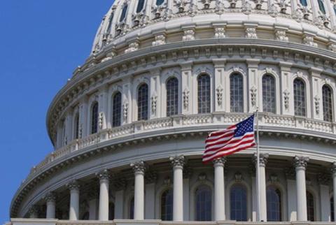 Сенат США одобрил помощь Украине в размере почти $40 млрд