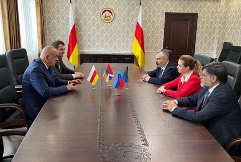 Artsakh FM discusses geopolitical developments with counterparts from South Ossetia, the Donetsk and Luhansk republics 