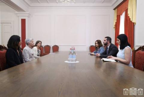 Rubén Rubinián recibió a la delegación encabezada por la presidenta de la Comisión de Venecia del Consejo de Europa