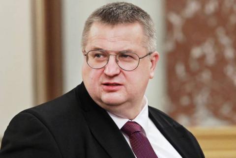 Alexey Overchuk est en visite en Turquie