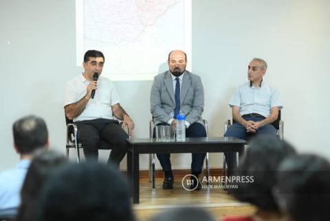 Hace 300 años, Siunik y Artsaj enarbolaron la bandera de la liberación: comenzó una conferencia nacional en Ereván
