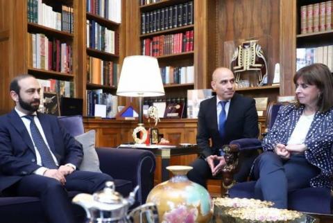 ՀՀ ԱԳ նախարարը հանդիպել է Հունաստանի նախագահի հետ