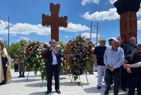 В Ахуряне открылся мемориальный комплекс памяти жертв 44-дневной войны и Сквер солдата 