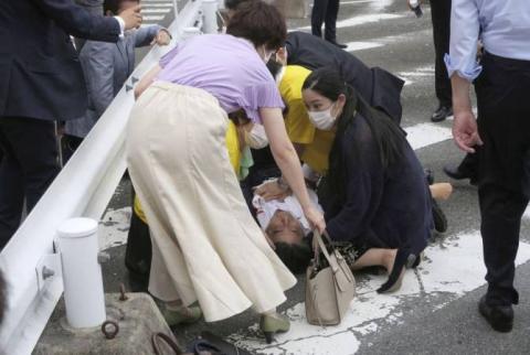 Japonya eski Başbakanı Şinzo Abe suikaste uğradı 