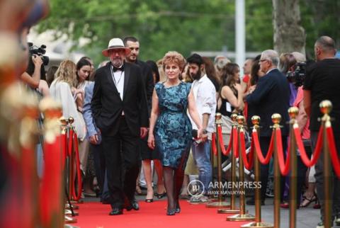 Altın Kayısı Film Festivali, Ermeni Soykırımından kurtulup ABD'ye göç etmiş olan bir Ermeniyi konu alan filmle başladı