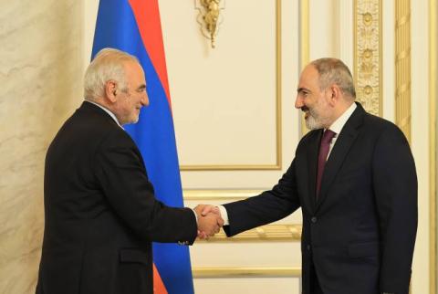 PM Pashinyan, French-Armenian politician Georges Kepenekian refer to issues related to Armenian-French cooperation 
