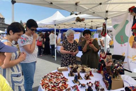 Fiesta de la artesanía en Guiumrí, "ciudad de maestros"