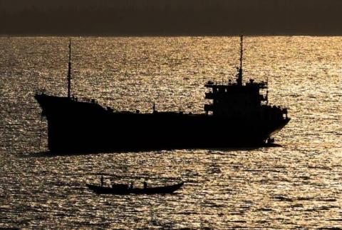 СМИ: в Китае при крушении рыболовецкого судна погибли семь человек