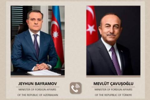 Թուրքիայի և Ադրբեջանի արտգործնախարարները հեռախոսազրույց են անցկացրել