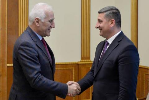 Президент Армении принял министра территориального управления и инфраструктур