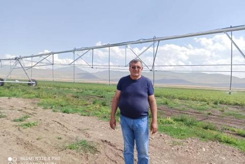 Սոթքի ֆերմերային տնտեսությունը ոռոգման համար  օգտագործում է նորագույն անձրեւացնող համակարգ