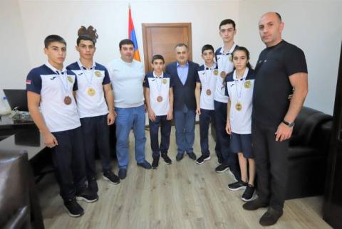 Armenian team of young boxers win 2 gold and 4 bronze medals at the European Championship held in Turkey