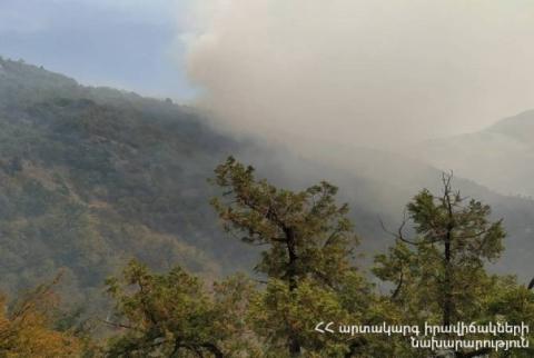 Military helicopter, over 100 firefighters deployed to tackle grassfires near Ijevan Wine Factory 