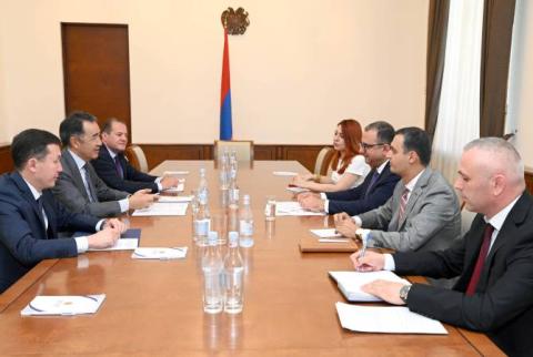 Armenian Finance Minister receives EEC Board Member Bakytzhan Sagintaev