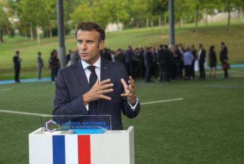    Макрон заявил о готовности проводить референдумы по ключевым политическим вопросам Франции
