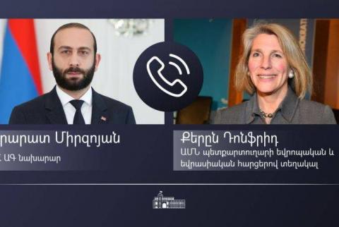 M. Mirzoyan, s'entretient avec Karen Donfried et insiste sur la réaction adéquate de la communauté internationale  