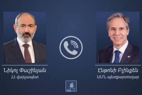 باشينيان وبلينكين بيحثان ضرورة استجابة المجتمع الدولي للعدوان الأذري على أرمينيا