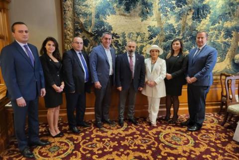 Le ministre des Affaires étrangères de l'Artsakh en visite aux États-Unis
