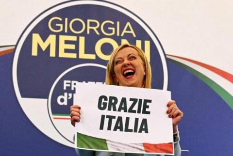 Législatives en Italie : Meloni revendique la direction du prochain gouvernement