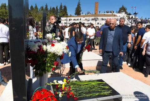 Artsakh Cumhurbaşkanı, 44 günlük Artsakh savaşının şehitleri için düzenlenen anma etkinliklerine katıldı