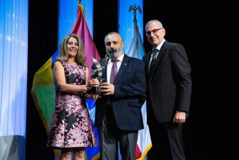  Artsakh FM bestowed with Freedom Award in LA