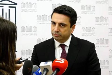 Alén Simonián: “No creo que la palabra Artsaj pueda incluirse en un documento de paz entre Armenia y Azerbaiyán”