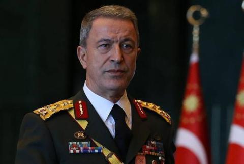 Turkish defense minister visits London