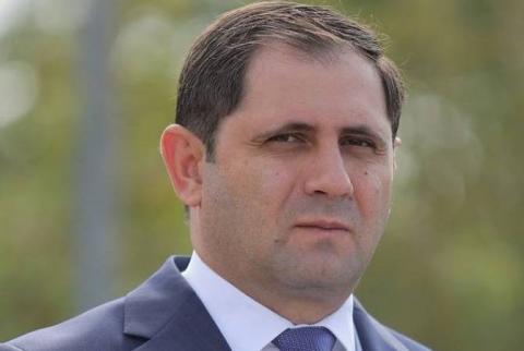 Ermenistan Savunma Bakanı'nın başkanlığındaki heyet Hindistan'a gitti