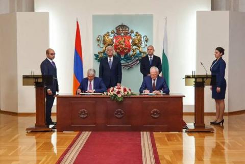 Armenia y Bulgaria firmaron el lanzamiento de una Cámara económica y comercial 