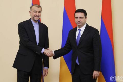 Iran's Foreign Minister considers it realistic to increase the trade turnover with Armenia to 3 billion dollars