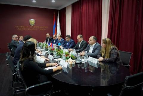 Una delegación de la Unión de Abogados de Montpellier visitó las zonas de Armenia atacadas por Azerbaiyán