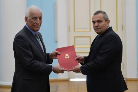 First Ambassador of North Macedonia to Armenia presents credentials to President