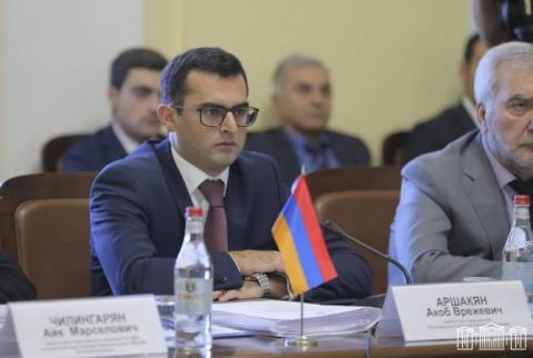 Hakob Arshakián: “Frente la actitud constructiva de Armenia, las acciones provocativas de Bakú no se detienen"