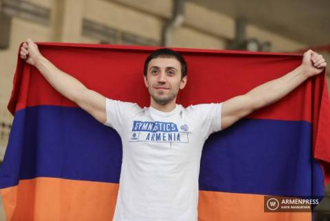 El campeón mundial de gimnasia, Artur Davtián, recibirá 10 millones de drams del gobierno armenio