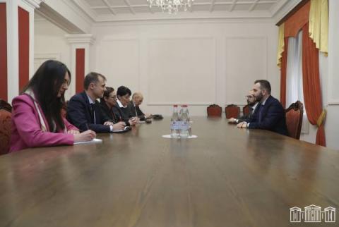 La bancada “Acuerdo Ciudadano” recibió a la embajadora y al encargado de los asuntos del Cáucaso de Francia