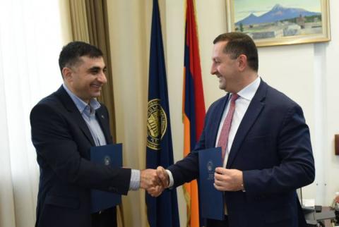 Acuerdo de cooperación entre la Universidad de Ereván y el Instituto de Arqueología y Etnografía