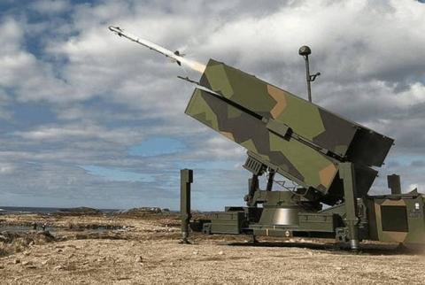 Les États-Unis ont conclu un contrat pour l’achat de systèmes de défense aérienne pour l’Ukraine