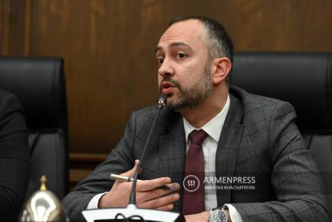 ՔՊ-ն հանձնաժողովի նիստում ձեռնպահ քվեարկեց  «Հայաստան» խմբակցության հայտարարության նախագծին