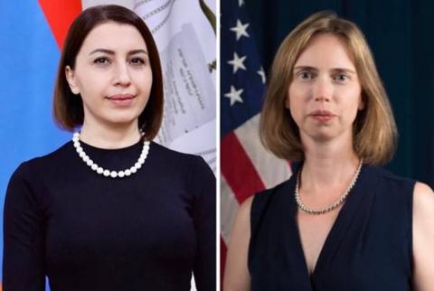 المدافعة عن حقوق الإنسان في أرمينيا تطلع نائب مساعد وزيرة الخارجية الأمريكية على تداعيات العدوان الأذربيجاني الأخير