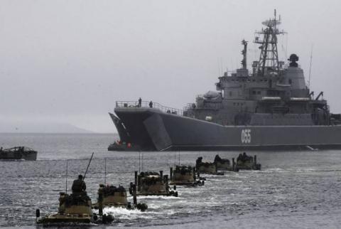 Отряд кораблей Тихоокеанского флота вышел в море для проведения учений