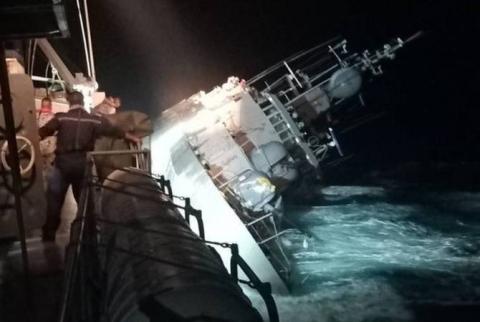 Thailand warship capsizes leaving 31 sailors missing