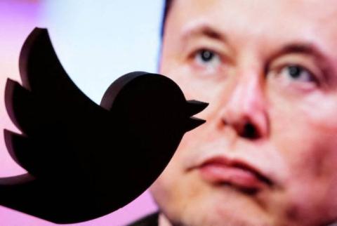 Пользователи Twitter проголосовали за уход Маска с поста главы компании