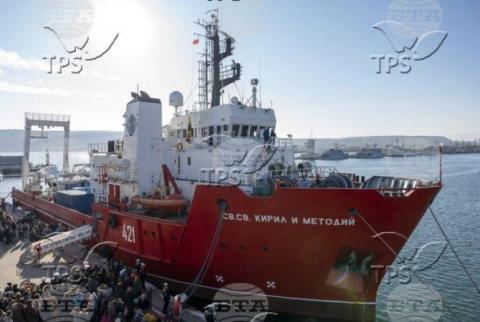 BTA. Bulgaria’s Research/Survey Vessel “Sv. Sv. Kiril i Metodii” Sets Sail For Antarctica