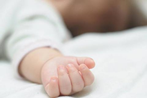 12 детей находятся в отделении новорожденных и реанимации Арцахской медсанчасти "Аревик"